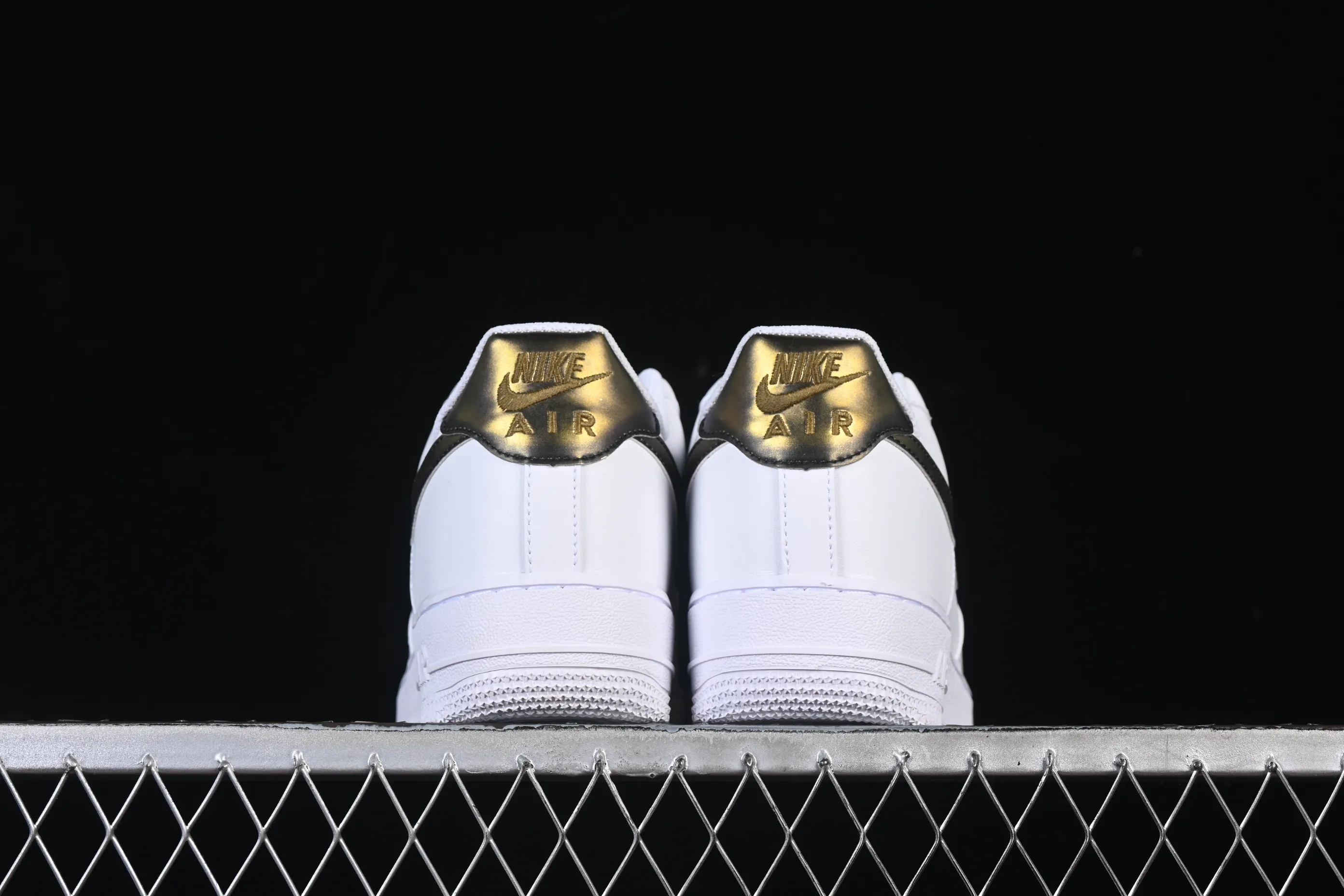 All categories Nk Air Force 1 Air Force series Nk Air Force 1 Low Air Force low-top Nike Air Force 1'07 Low Two-dimensional theme Platinum crack Air Force 1 low-top casual sneakers ZH0316-147